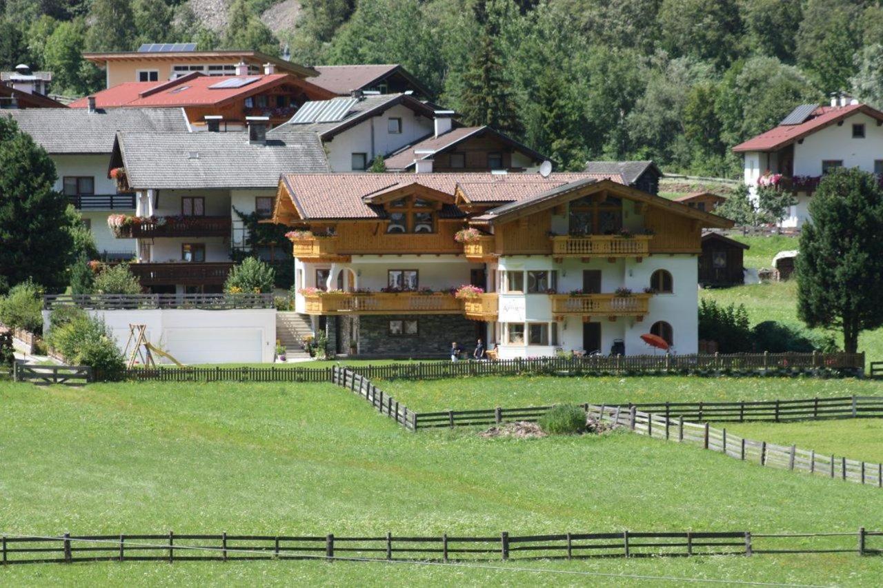 Landhaus Alpensonne นอยชติฟ อิม ชตูไปทัล ภายนอก รูปภาพ